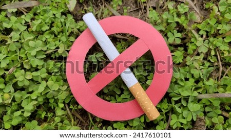 No smoking sign on the grass
