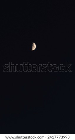 A half moon phase picture 
