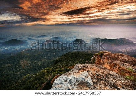 A image of sunset at the mountain