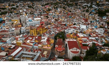 Panoramic photography of the center of Guanajuato where you can see the best-known places in the city.
