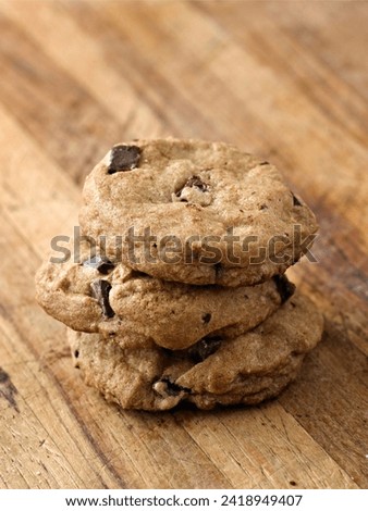 Close-Up of Chocolate Chip Cookies Biscuit - 4K Ultra HD Image of Irresistible Homemade Treats