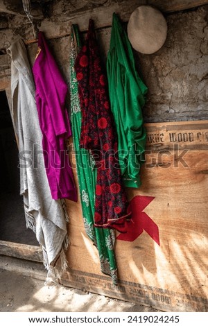 Pictures from Balti Heritage home and Museum, display the village home, century-old furniture and vibrant clothing and ornaments of the Ladakhi people. The old mud house was constructed 140 years ago.