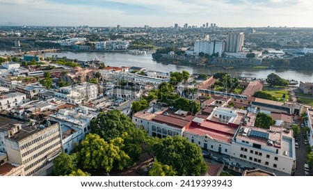 Foto aerea de la Ciudad Colonial, Santo Domingo, República Dominicana. Royalty-Free Stock Photo #2419393943