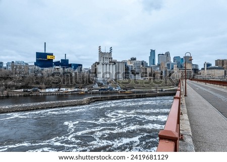 Minneapolis City Photo downtown skyline Minnesota early spring