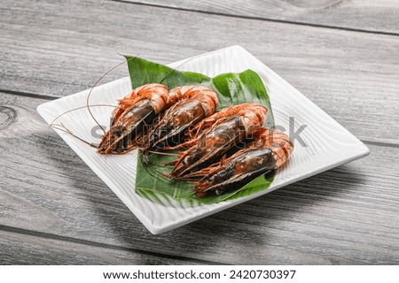 Cooked big tiger prawn in the pate