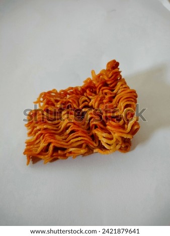 Noodle snacks can be used as food supplies