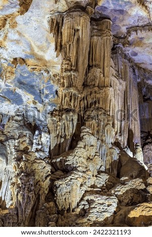 Tiên Sơn Cave, Phong Nha-Ke Bang National Park : Quang Binh Province, Vietnam Royalty-Free Stock Photo #2422321193