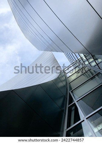 Architecture photography: exterior aluminum panels