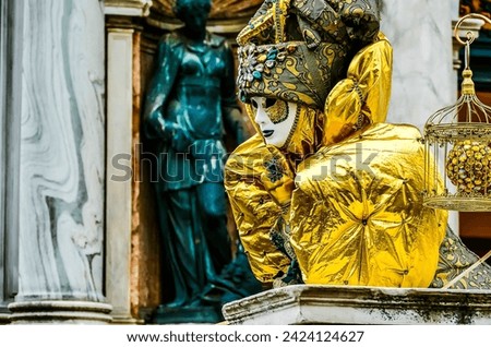 statue of virgin mary and baby jesus, beautiful photo digital picture