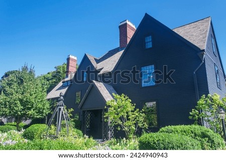 The house of the seven gables in Salem Massachusetts on a sunny day. Royalty-Free Stock Photo #2424940943