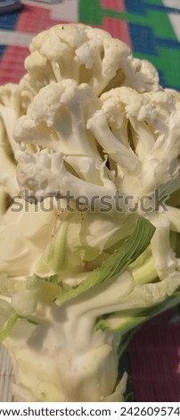 Center picture of cauliflower 😍