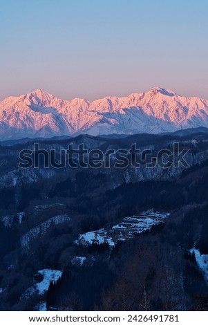 At 6:30 a.m. on February 17, 2024, the morning sun illuminated the snow-capped mountains of the Northern Alps in Nagano Prefecture, turning them vermilion.