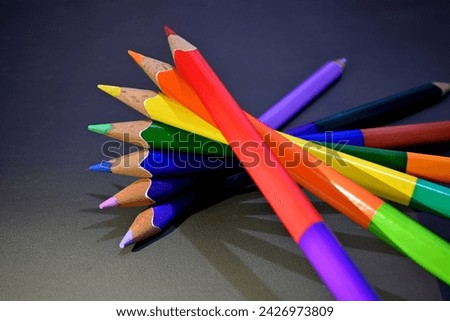 the good stacked color pencils
