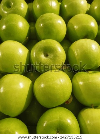Green apples are very beneficial for health, especially for improving digestion because of their high levels of pectin and fiber.