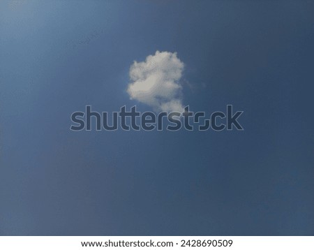 It's a beautiful nature related picture of clouds or cloudy weather r sky