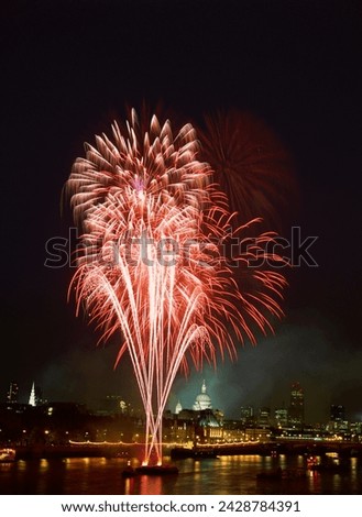 Fireworks display over the thames for the lord mayor's show, london, england, united kingdom, europe