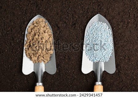 The picture represents difference between Fertilizers and Manures