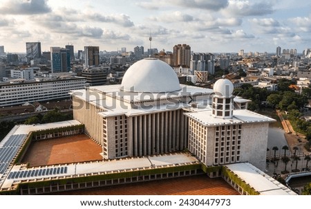 Aerial view of Istiqlal Mosque in Jakarta Royalty-Free Stock Photo #2430447973