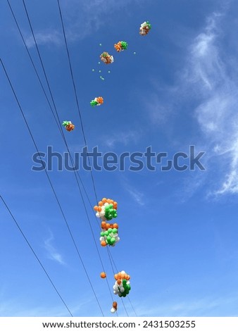 Blue sky picture with balloons 