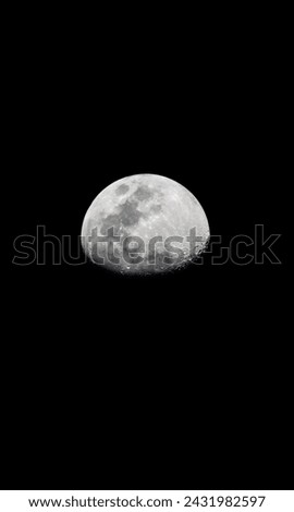 A zoom moon picture 4k 