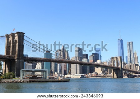 Brooklyn Bridge and Manhattan Skyline on a clear blue day, New York City