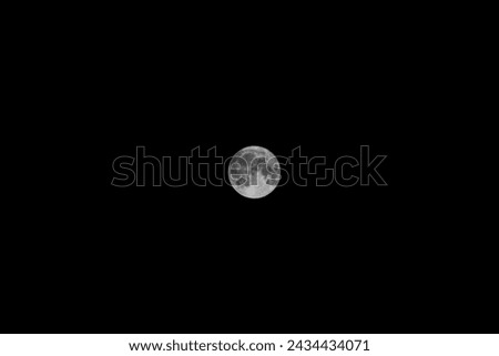 Picture of the full moon
