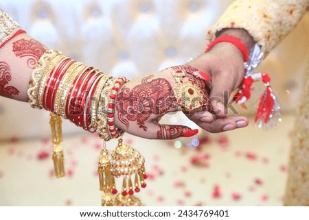 Wedding couple hand pictures | groom and bride hand 
