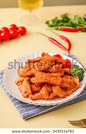 Pictures of fried dishes at restaurants, pictures of fried meat, fried Asian foods
