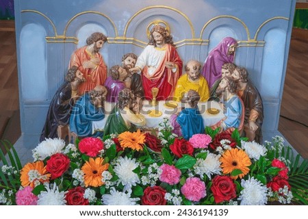 The last supper of Jesus Christ Catholic religious sculpture 