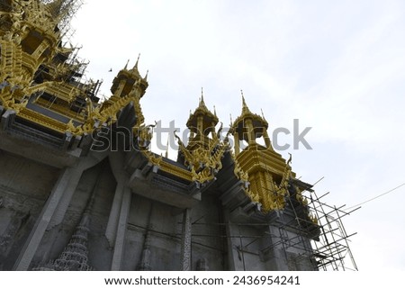  Chantawantok Temple Beautiful architecture building and Temple in Phitsanulok  Thailand.