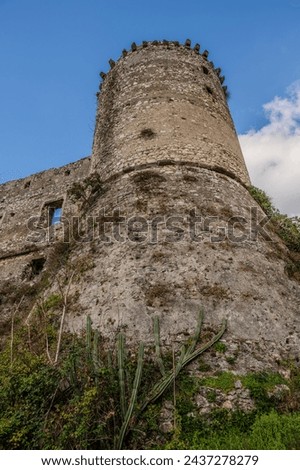 The Avalos castle of Vairano Patenora is a square-shaped building with stone perimeter walls and four cylindrical corner towers. it was built by Ripandulf VI in the 11th century.