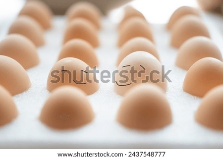 The eggs are neatly arranged. Students often draw many expressions on the eggs, such as happy, unhappy, sad, angry, etc. They are all very cute.