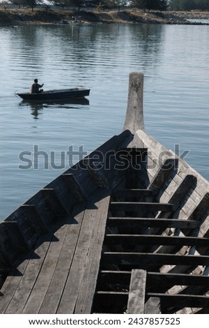 pictures of old canoes with interesting picture angles
