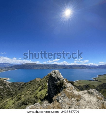 Beautiful New Zealand landscape of Lake Hawea from top of Breast Hill 