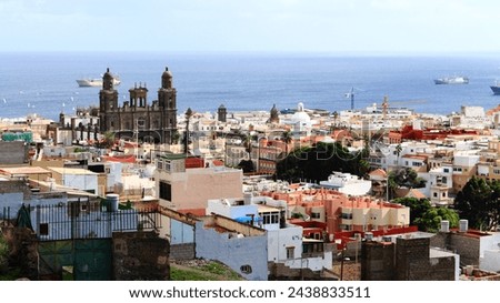 Panoramic view of the Las Palmas de Gran Canaria center with the Cathedral Royalty-Free Stock Photo #2438833511