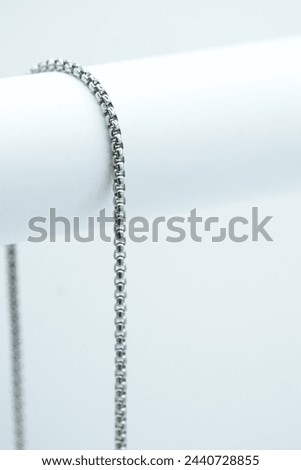 Chain accessories product Pictures on simple plain white background