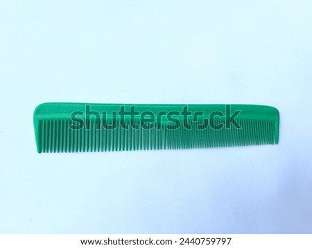 Green hair comb to straighten hair