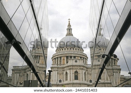 St Paul's Cathedral reflected in an office block	