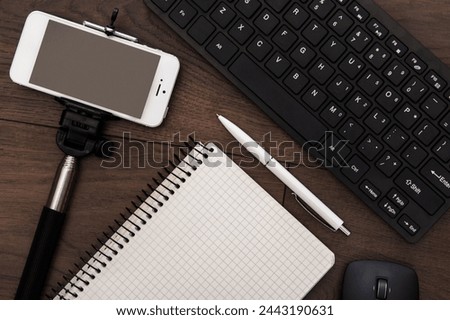 Different objects for blogging on a workplace 