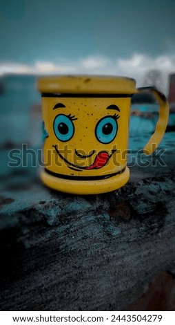 Smiling Cup Portrait in Night