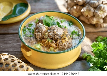 Rice porridge with minced pork on tiffin thai called pinto 