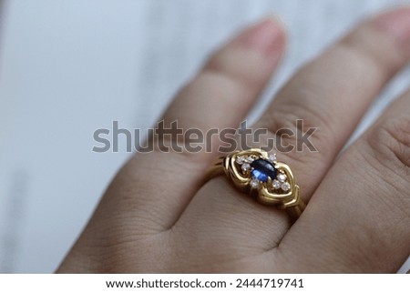 Gold Opal Emerald Diamond Sapphire Jewelry Bracelet Ring Necklace Design Antique Jewelry