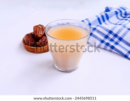 Date Milk or Date Smoothie made from milk and dates or date fruit. Popular as a suhoor or iftar menu during Ramadan.