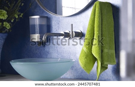 Delight your customers with these vibrant, high-resolution images for bath towels, hand towels, washcloths, and bath sheets.
