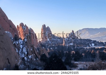 Garden of the Gods, Colorado Springs, USA, Red Rock Formations, Natural Beauty, Rocky Landscape, Sandstone Structures, Geological Wonders, Garden of the Gods Sunrise, Sunrise in Colorado, Winter Scene