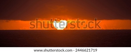 Sunset Serenity: Captivating 4K Ultra HD Picture of a Stunning Sunset Scene