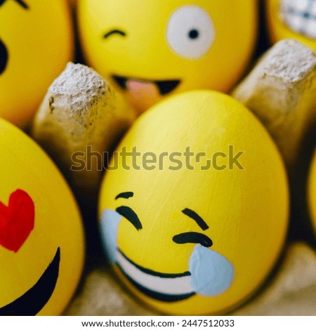 yellow smile emoji and cute emoji 