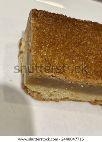 It's thick buttery bar! Full of thickness, soft, sweet, crispy, delicious dessert!