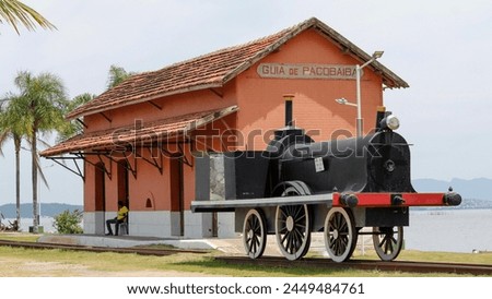 Old railway station in a location close to the lake, located in Magé, Rio de Janeiro. Place very visited by locals.