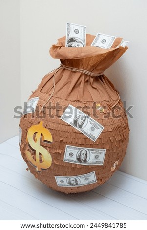 piñata money bag, dollar bag, piñata game